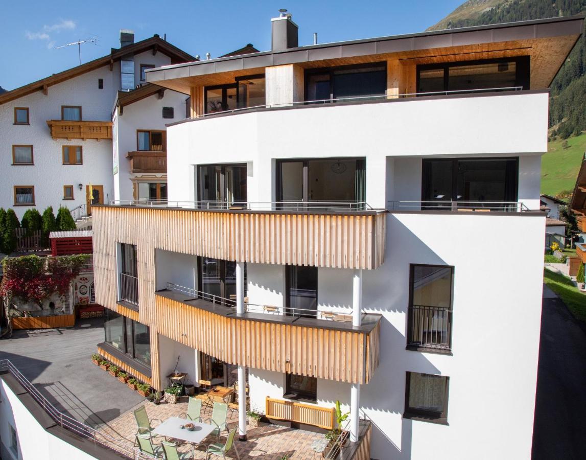 Apart Chamins Ischgl Exteriör bild