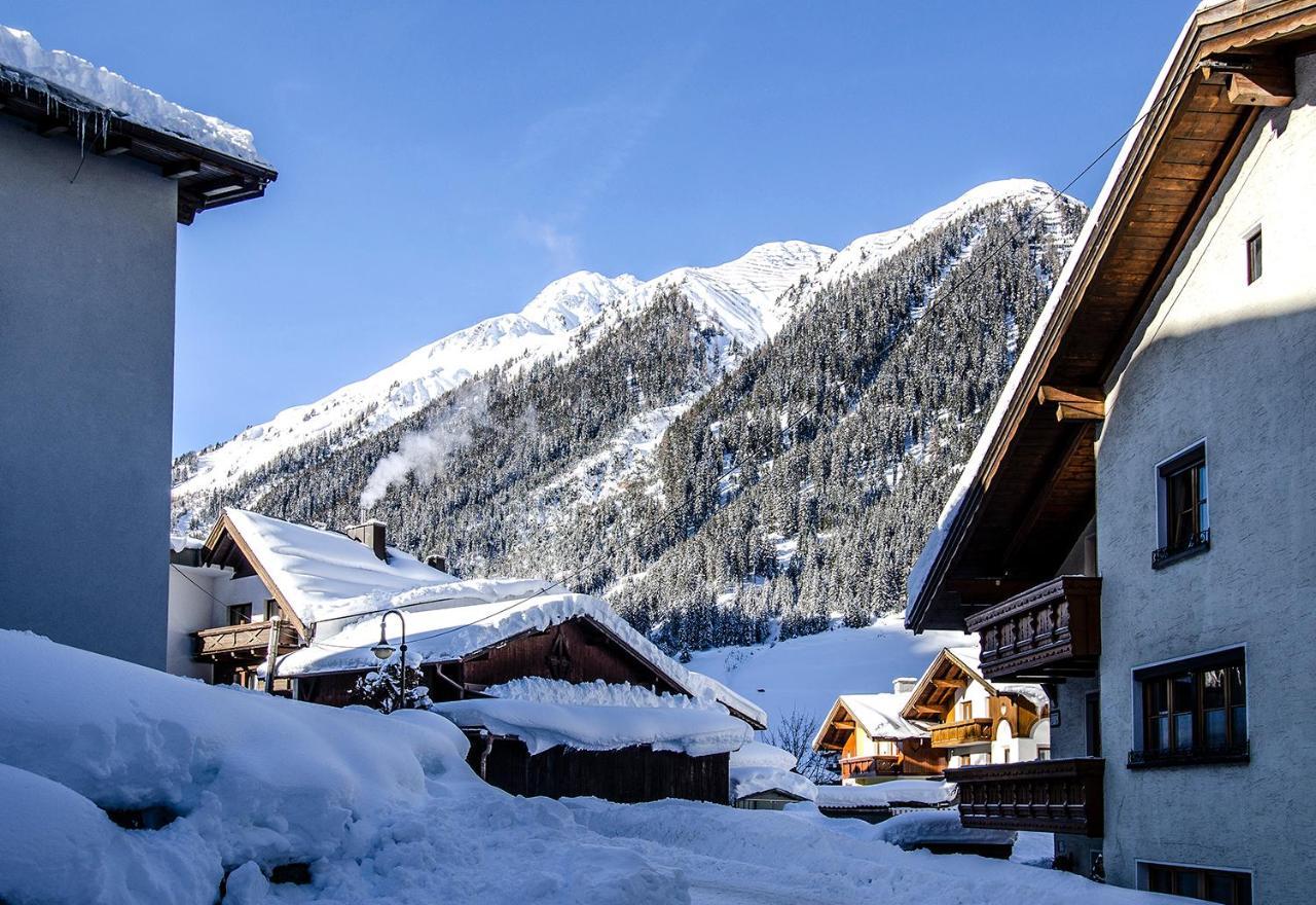 Apart Chamins Ischgl Exteriör bild