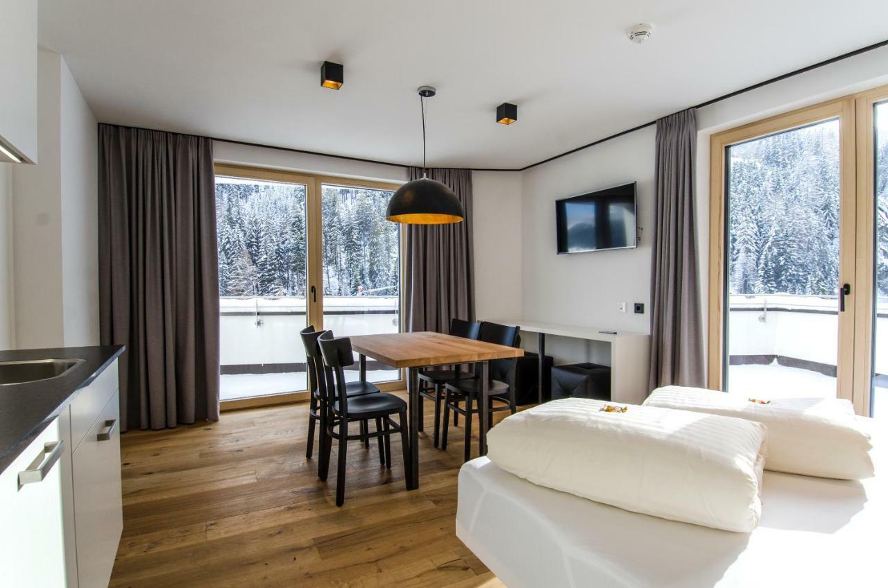 Apart Chamins Ischgl Exteriör bild